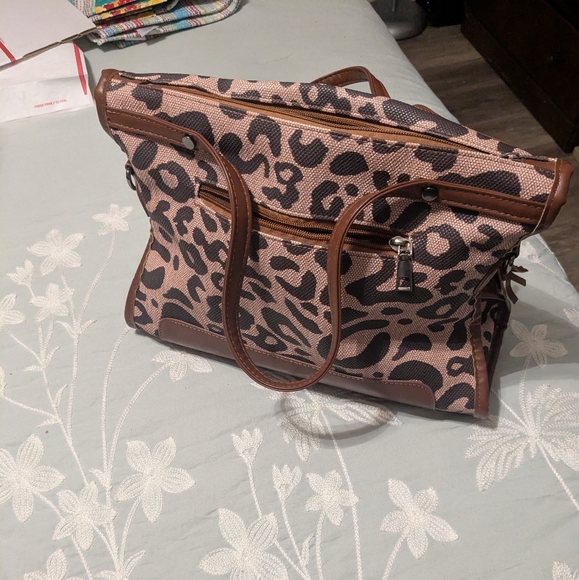 Leopard Print Tote Bag with Brown Accents - Picture 2 of 3
